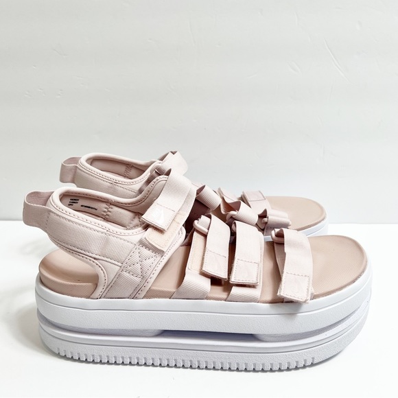 NIKE Shoes - NIKE ICON CLASSIC PINK WOMEN SANDALS SIZE 9 BRAND NEW